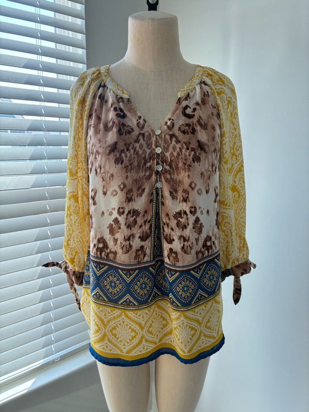 Fig and Flower Women's Floral Leopard Print Multi-Colored Blouse